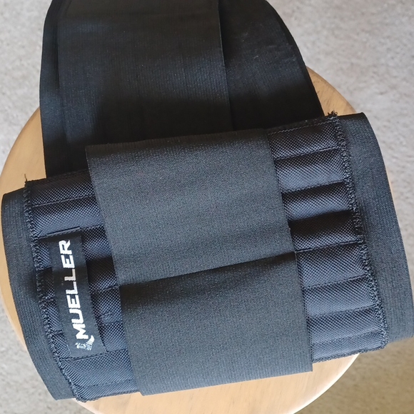 🏋🏽‍♀️Mueller Waist Trainer Belt! - Picture 2 of 16
